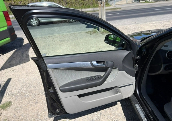 Audi A3 cena 14500 przebieg: 262000, rok produkcji 2006 z Lipsk małe 301